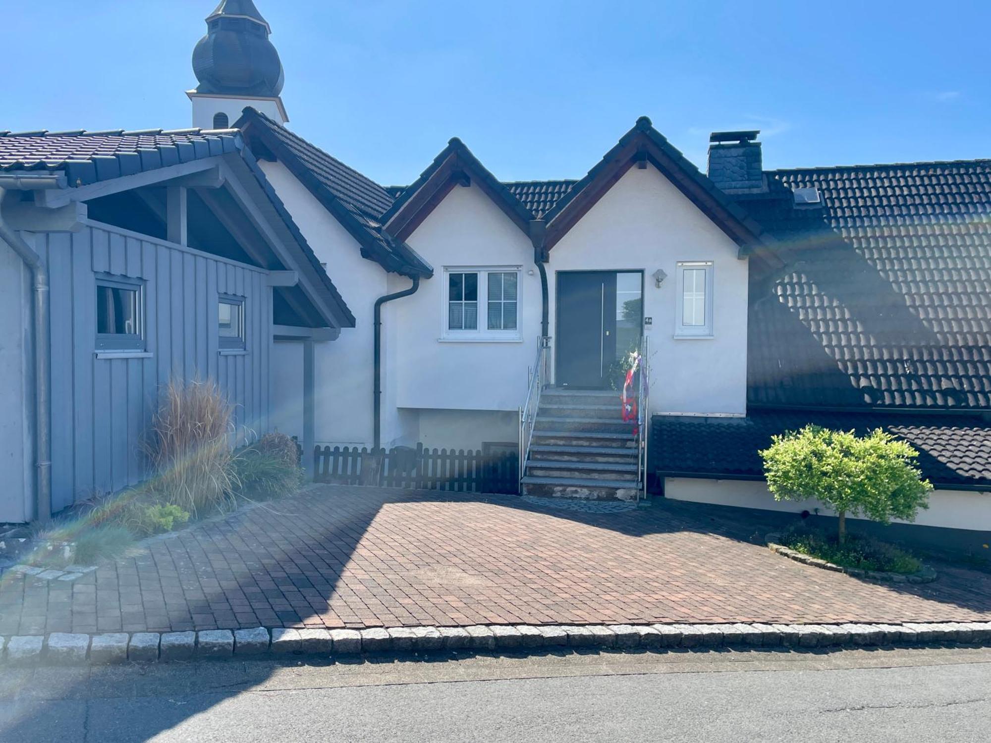 Moderne Ferienwohnung Mit Sonnenbalkon In Fretter Finnentrop Exterior foto